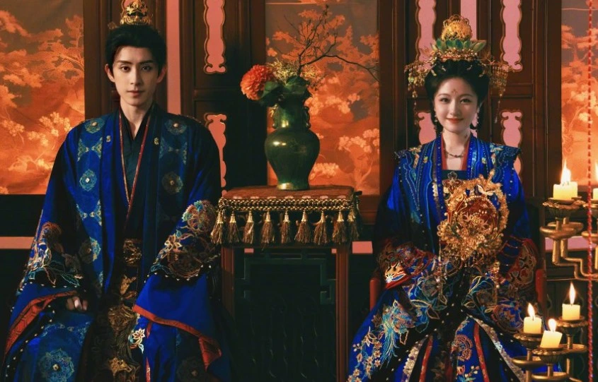 Chemistry romantis antara Landy Li dan Ao Rui Peng dalam adegan drama Coroner's Diary